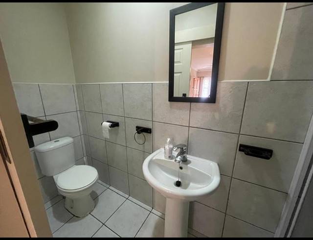 1 BEDROOM PROPERTY TO RENT IN SUNNYSIDE